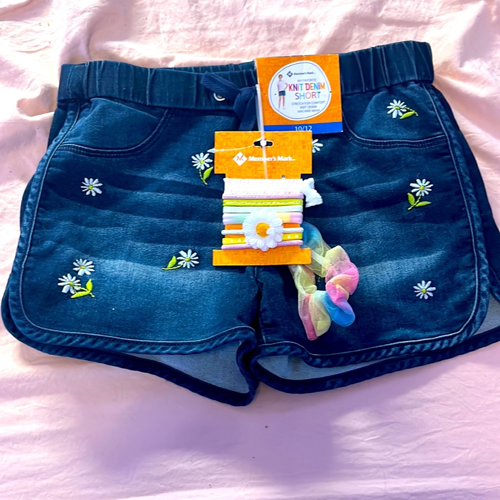 Members mark kid’s denim shorts